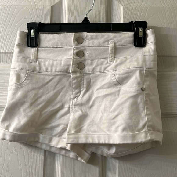 Short Bundle! - Picture 10 of 12